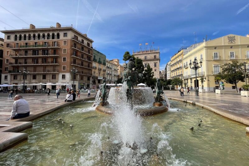 "Old Town" Private Guided Tour on Bike, E-Bike or E-step - Practical Tips for a Comfortable Tour Experience