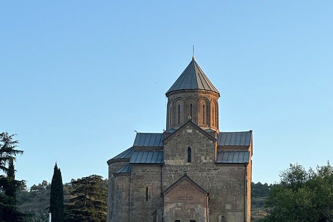 Old Town Tbilisi: Walking Tour & Wine Tasting with a Local Guide - Old Town Tbilisi: A Cultural and Visual Feast
