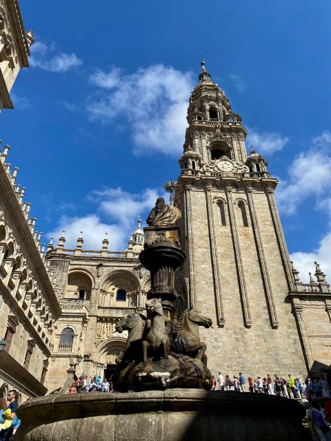 Old town walking tour in a small group - Marvel at the Santiago Cathedral and Its Façades