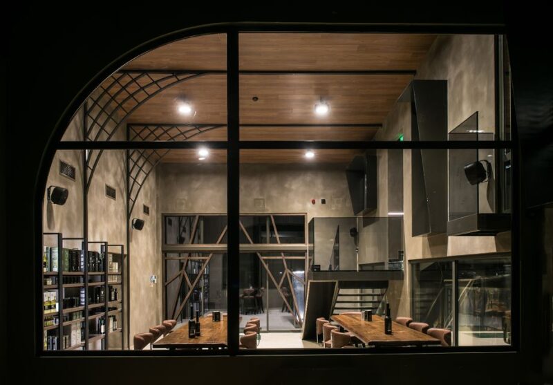 Olive Oil Food Pairing in Crete - Accessibility and Group Size Options