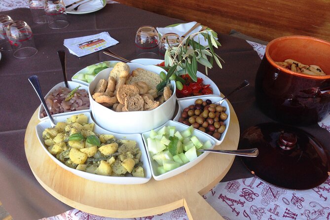 Olive Oil Mill experience and tasting in Salento with Guide - Pairing Olive Oil with Local Cheeses and Delicacies