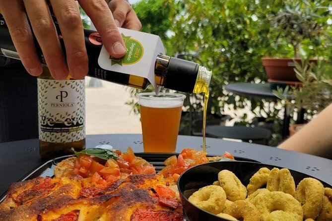 Olive Oil Private Tour and Extra Virgin Olive Oil Tasting in Altamura - Food Pairings and Additional Tastings in Altamura