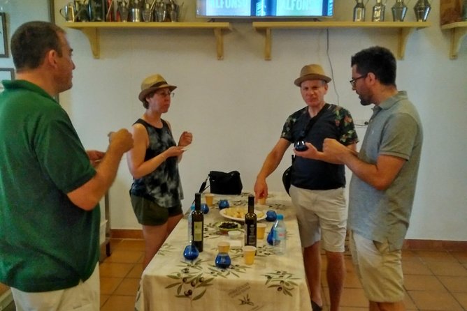 Olive Oil Tour and Visit to Belchite Old Town - Meeting Point and Tour Logistics