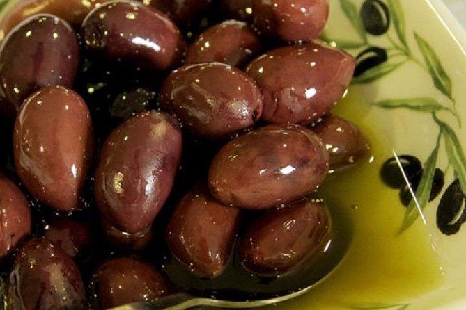 Olive Oil Tour close to Nafplio - Inside a Modern Olive Oil Mill