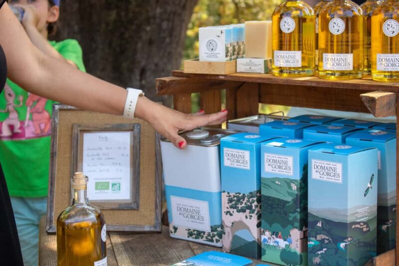 Olive oil: Visit to the olive grove, tasting - Key Points