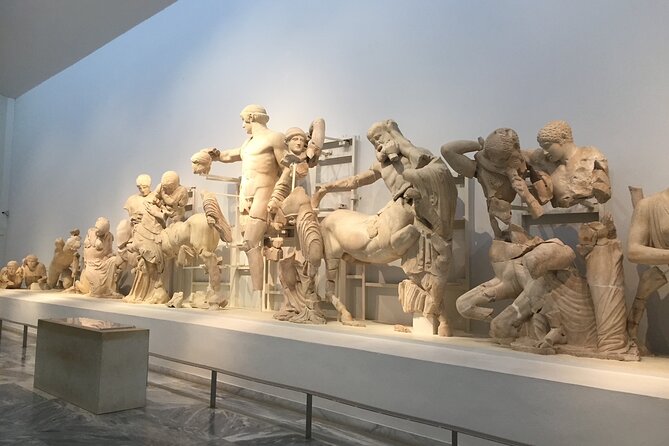 Olympia Highlights & Winery Experience: 4-Hour Tour - Vineyard Tours and Wine Tasting: An Intimate Look at Local Production