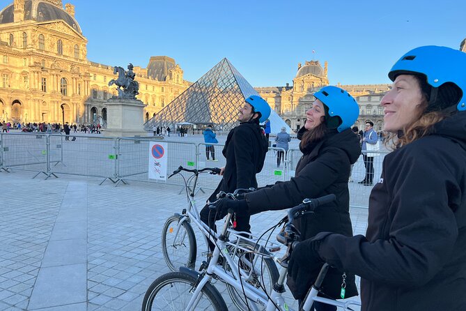 Olympic Sites of Paris: Private Bike Tour, City Center Highlights - Key Points