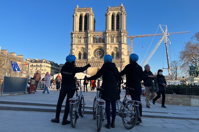 Olympic Sites of Paris: Private Bike Tour, City Center Highlights - Practical Details and Guide Expertise
