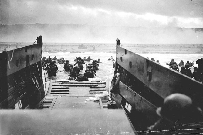 Omaha Afternoon Half Day Tour to Visit the Landing Areas at Omaha Beach - The Role of the Guides and Their Storytelling Style