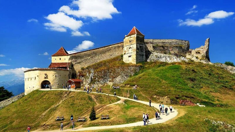 On Draculas Footsteps: 8 Days - The World-Famous Bran Castle and Dracula Legend