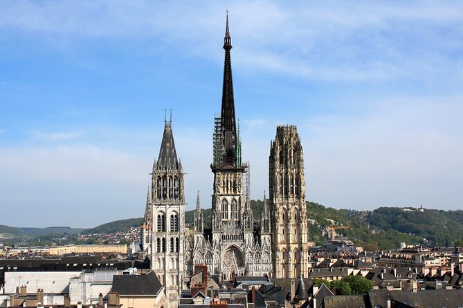 On the footsteps of Joan of Arc - Private day trip to Rouen - Convenient Meeting Point and Round-Trip Transport from Paris