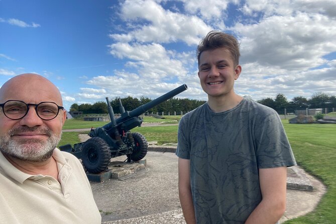 One Day Mont-Saint-Michel and Landing Beaches Tour - Honoring WWII Heroes at Colleville-sur-Mer Cemetery