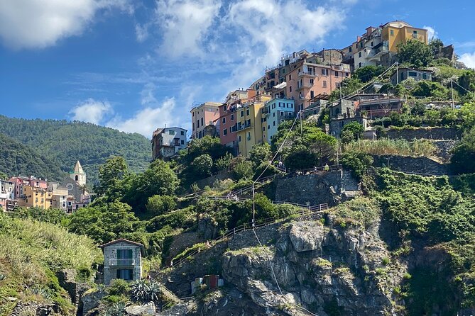 One Day Private Boat Tour in the Cinque Terre - Manarola: The Village with a Christmas Tradition