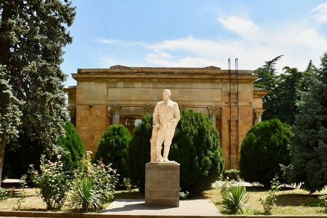 One-day tour in ancient Mtskheta, Gori and Uplistsikhe - Tour Logistics: Comfort and Convenience