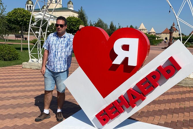 One day tour in Transnistria - Markets and Local Flavors in Tiraspol