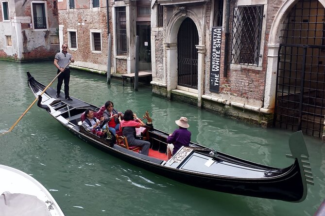 One Day Tour in Venice - The Unmissable Gondola Ride Along Venetian Canals