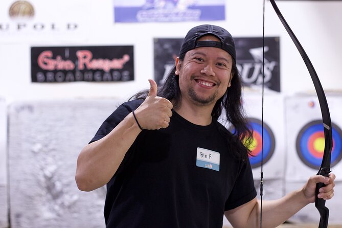 One Hour Las Vegas Archery Range Experience with Equipment - Suitable for Families and Group Outings