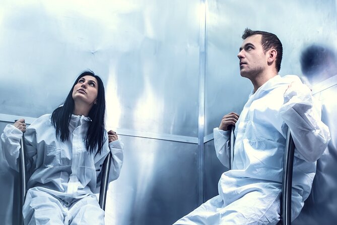 One-hour Private Star Struck Escape Room Gaming in London - Thrilling One-Hour Private Star Struck Escape Room in London