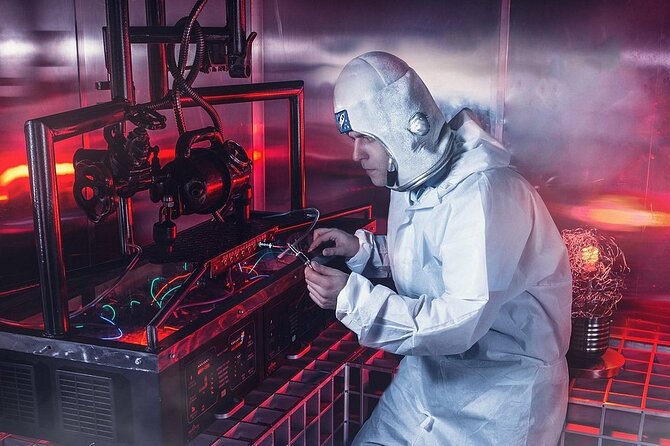 One-hour Private Star Struck Escape Room Gaming in London - Key Points