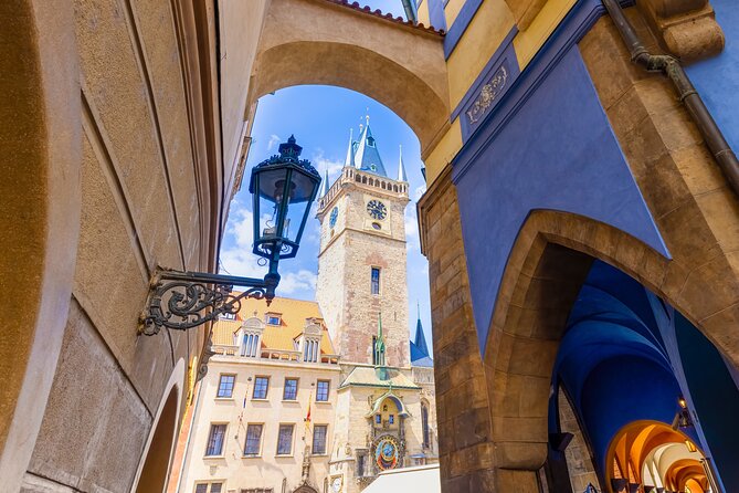 One Prague Tour: Old Town Road with local Food & Beer - The Guide and Group Experience
