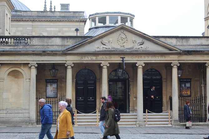 One Way or Round Trip Private Transfer: Heathrow Airport to Bath - Locations Covered: Drop-offs in Bath Post Code Areas BA1, BA2, and BA3