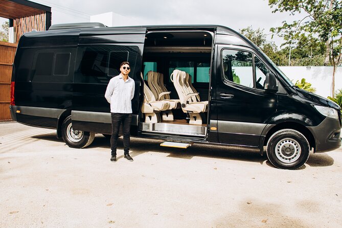 One way Private Transfer Cancun - Cancun International Airport - Punctuality and Driver Professionalism