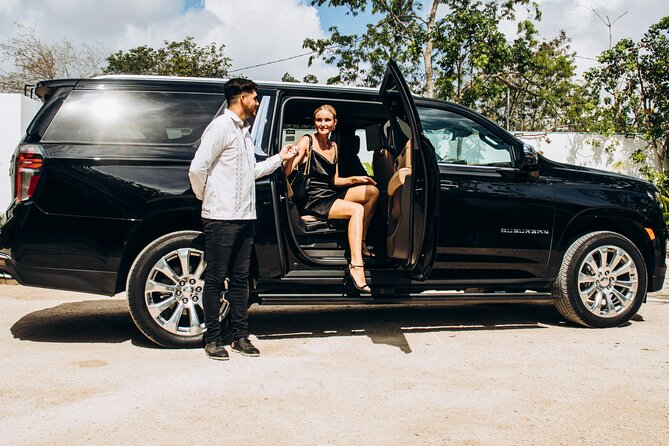 One Way Private Transfer Cancun Int Airport-Cancun Hotel Zone - How the Driver Ensures a Smooth Arrival
