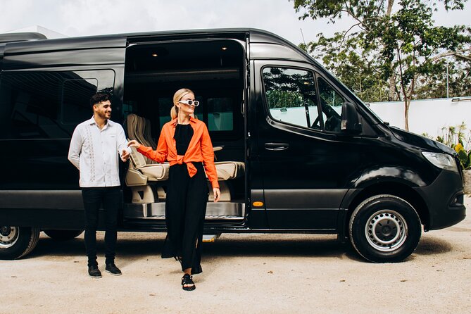 One Way Private Transfer Cancun Int Airport-Cancun Hotel Zone - Included Features and Additional Amenities