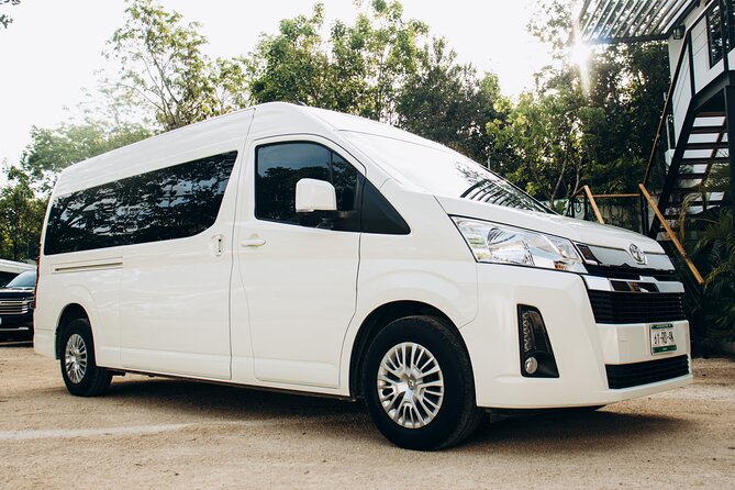 One Way Private Transfer Tulum Zone - Cancun Int Airport - Reliable Airport Pickup and Hotel-to-Airport Service with a 2-Hour Waiting Time