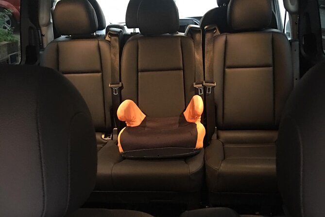 One Way Taxi Transfer from Heathrow Airport to Gatwick Airport - Physical Access and Group Size