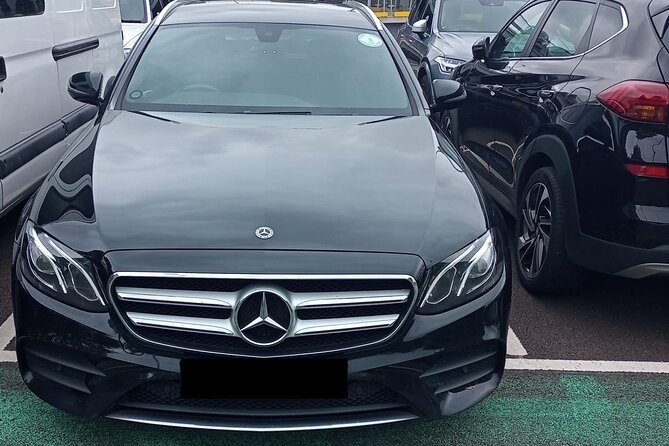 One Way Taxi Transfer from Heathrow Airport to London - Booking Process and Cancellation Policy