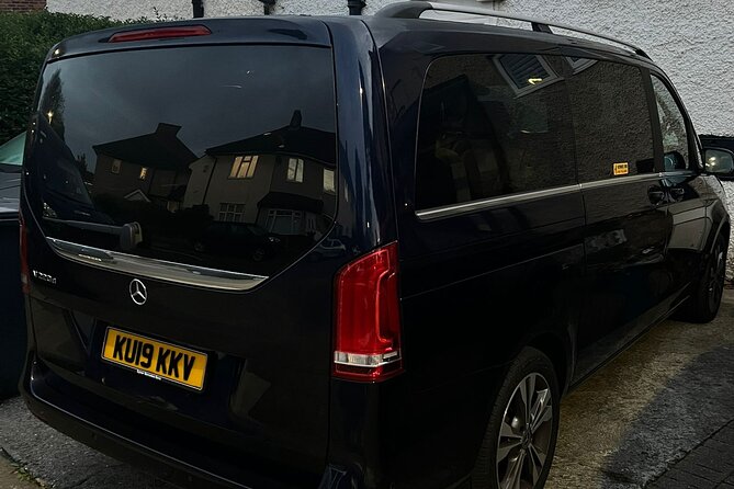 One Way Taxi Transfer from Heathrow Airport to Luton Airport - What Sets This Transfer Apart from Others