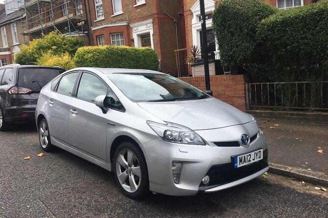 One Way Taxi Transfer from London to Gatwick Airport - Pricing Transparency and Cancellation Policy