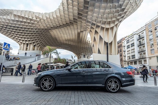One-way transfer by sedan from Seville Airport to hotel in Seville Center - Key Points