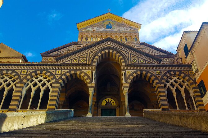 One way transfer from/to Naples and Amalfi - How the Private Transfer Works in Naples and Amalfi