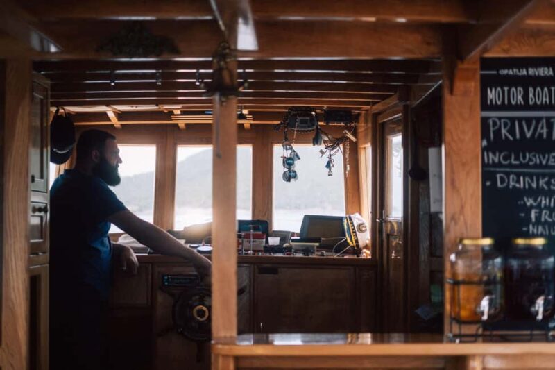 Opatija: Private Cres Island Boat Tour - Discover Cres Island on a Private Boat from Opatija Riviera