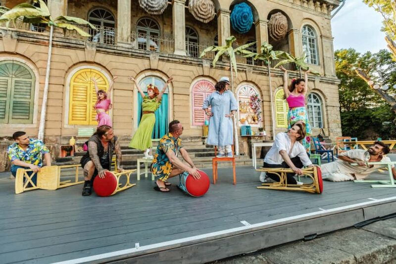 Open Air Musical: Ticket for the musical "Santa Maria" at Schloss Übigau - How This Musical Differs from Other Dresden Events