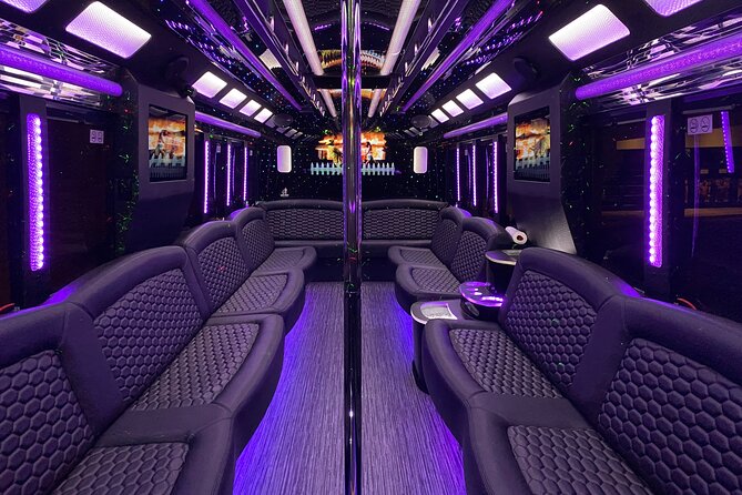 Open Bar Party Bus Nightclub Crawl in Las Vegas - Exciting Nightlife Adventure in Las Vegas for $32