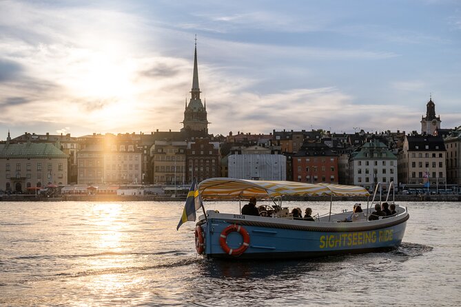Open Electric Boat Ride in Stockholm with Live-Guide - Key Points