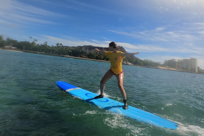 Open Group Surfing Lesson in Waikiki, Oahu - The Experience of Learning to Surf in Waikiki