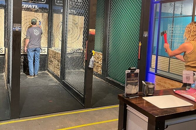 Open Throw Lane in Colorado - What to Expect During the 2-Hour Axe Throwing Session