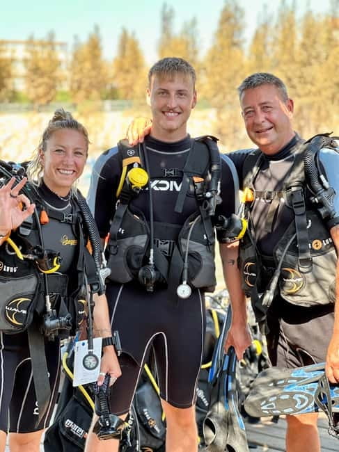 Open Water Course Scuba Diving - Classroom Instruction and Safety Protocols