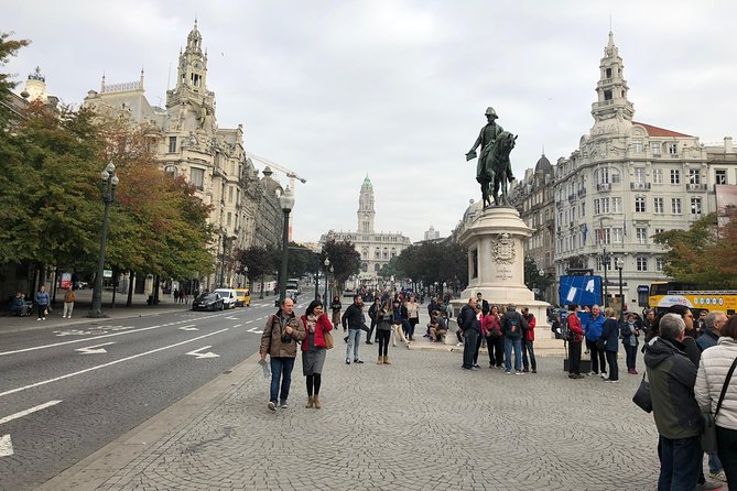 Oporto Private Tour - Discovering São Bento Station’s Artistic Tiles