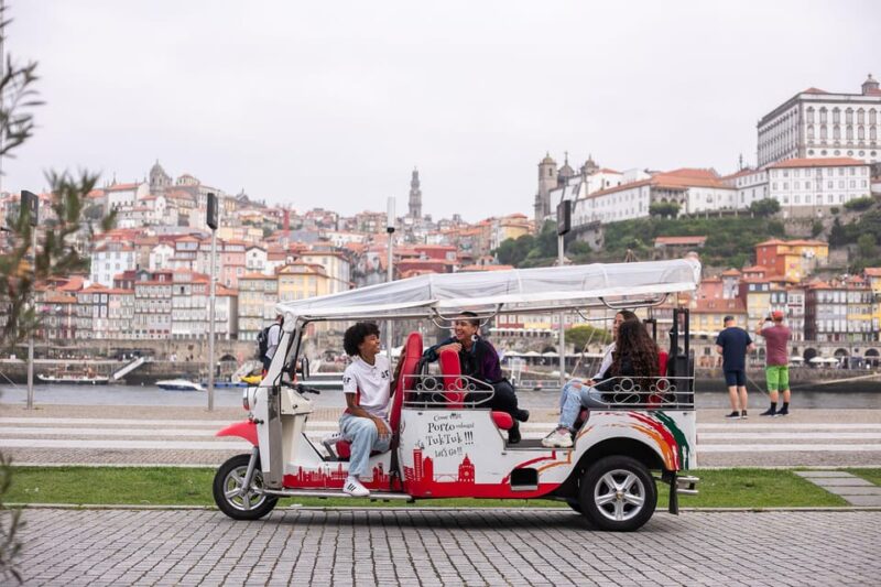 Oporto Tuk-Tuk Tour: Fast, Fun & Flexible  1H to Full Day! - Market and Street Life at Bolhão Market and Rua das Flores