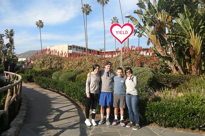 Orange County Coastal Sightseeing Tour - Discovering Newport Beach and Surfer Scenes