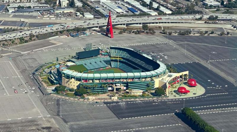 Orange County: Deluxe Air Tour from John Wayne Airport - The Personalization and Service Quality