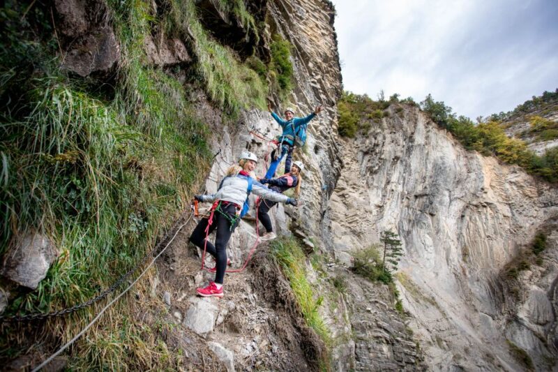 Ordesa, Broto : Via Ferrata K3. Climbing Experience - The Experience of a Small Group
