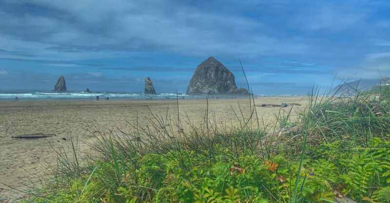Oregon Coast Day Tour: Cannon Beach and Haystack Rock - Visiting Cannon Beach and Haystack Rock, Oregon’s Iconic Landmark