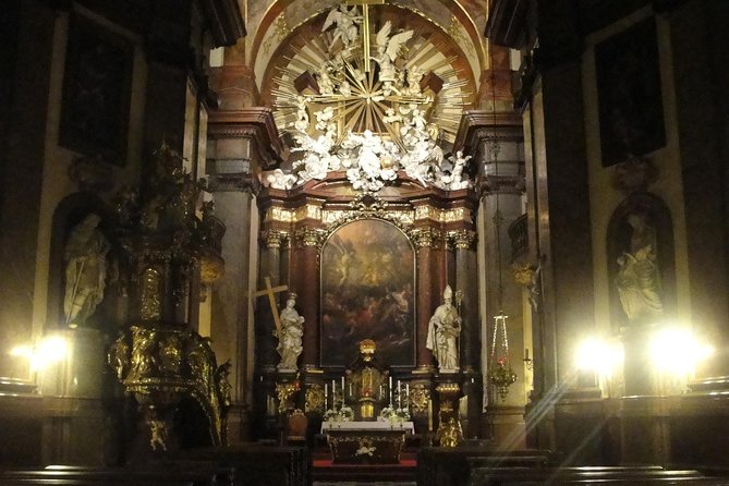 Organ Concert in St Francis Church Admission Ticket - Practical Details: Booking, Seating, and Comfort