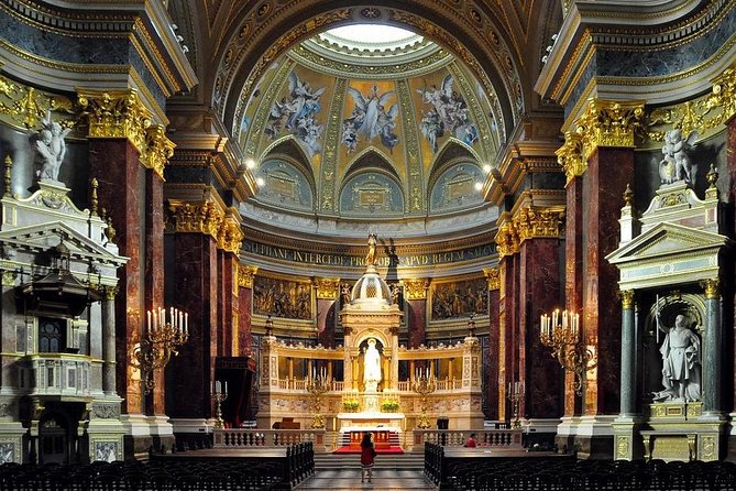 Organ Concert in the St. Stephen's Basilica - The Venue’s Layout and Seating